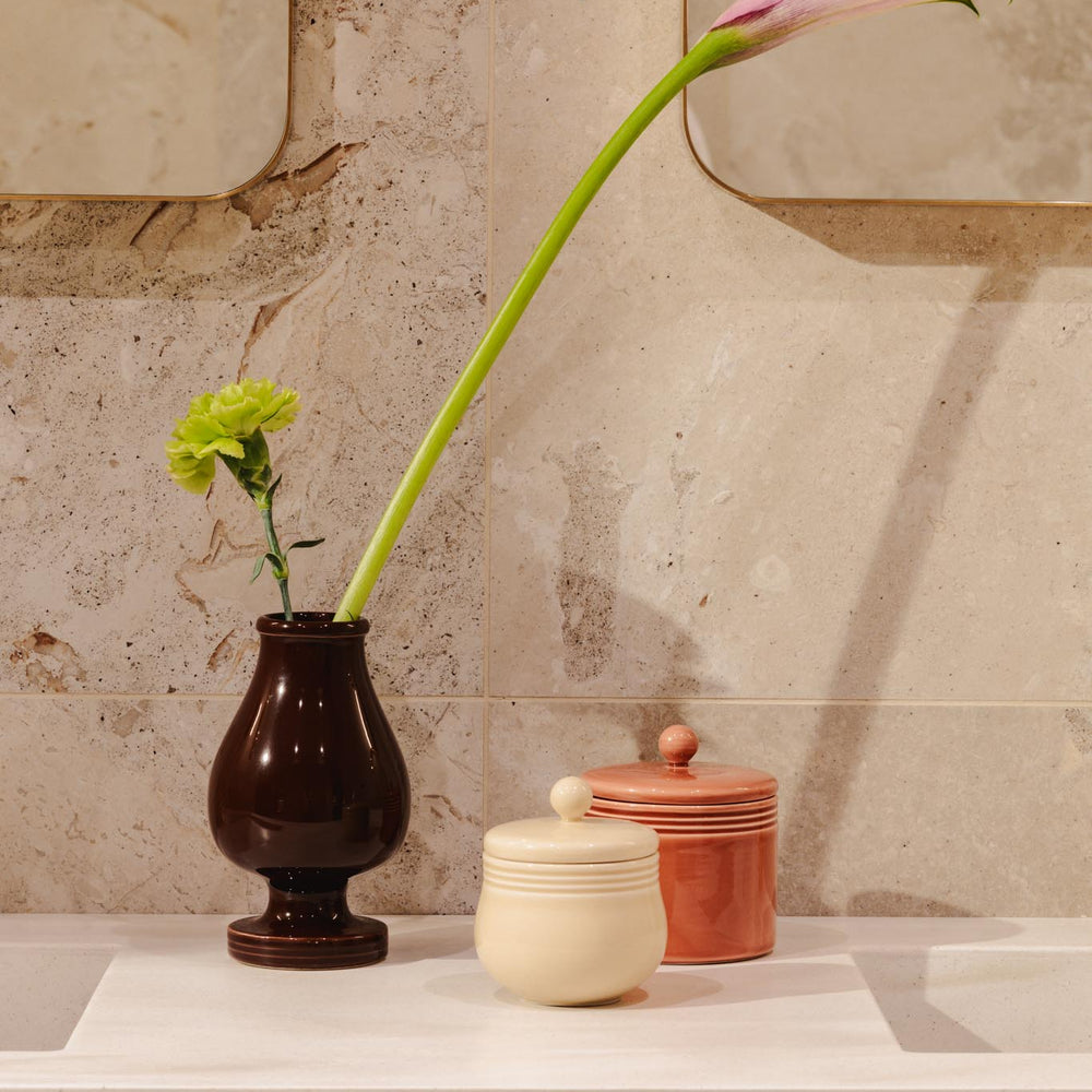 
                      
                        Krukke med lokk - Terracotta
                      
                    