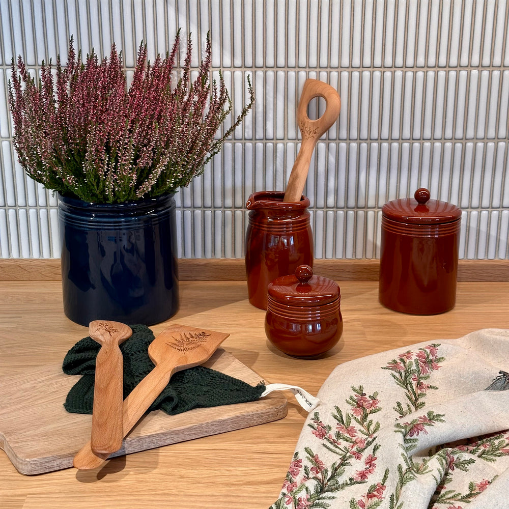 
                      
                        Krukke med lokk - Terracotta
                      
                    