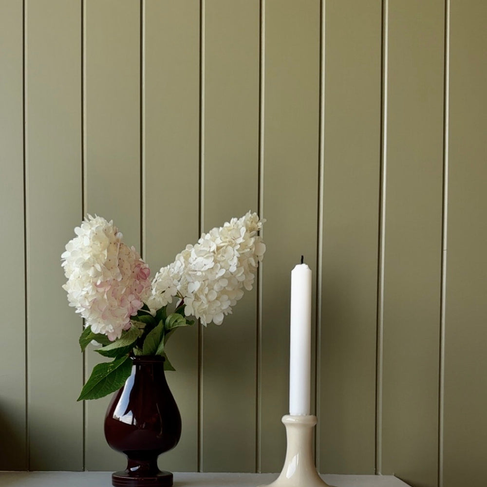 
                      
                        Vase med fot - Marsipan
                      
                    
